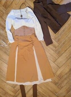 Dobový kostým vel.40/42