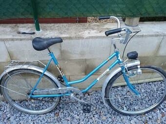 Dámské jízdní kolo