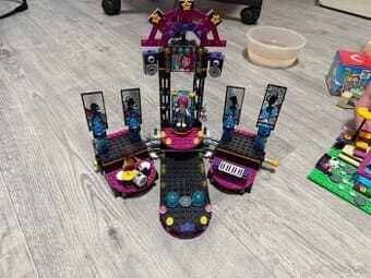 LEGO® Friends 41105 Pódium pro vystoupení popových hvězd