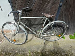 Prodám silniční kolo značky Favorit