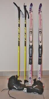 Dětský set, bězky - 110, boty - 33, hůlky -100