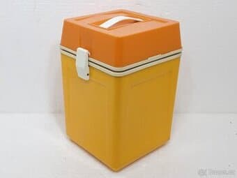 Retro cestovní lednička chladnička 30x20x20cm