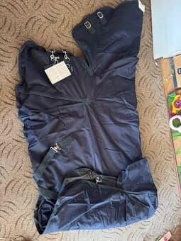 Zimní deka s krkem 135 a 145cm 200g