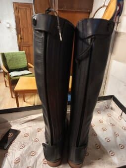 Kožené jezdecké boty