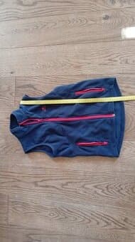 divci vesta decathlon delky 47 cm