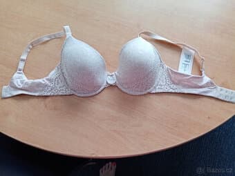 Nová podprsenka 80D MS béžová