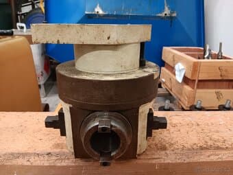 Fnk horizontální hlava