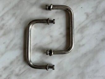 Nábytkové úchytky