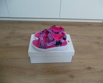 Dívčí sandály Alpine Pro vel. 31 TOP stav