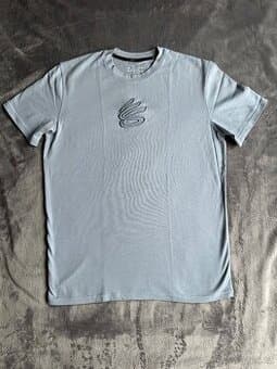 Under Armour triko Curry světle modré vel. M