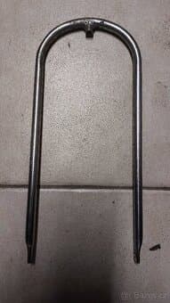 Jawa californian držák blatníku