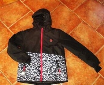 Dívčí zimní bunda s kapucí vel. 134/140, NOVÁ -PRODÁNO