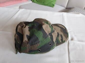 Maskáčová kšiltovka