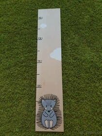 Dětský dřevěný metr Ježek