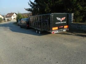 Specialni přepravnik zav.automobilu cel.2700kg
