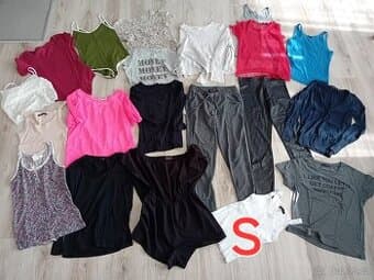 Dámské oblečení v. S, XS vše za 190,-