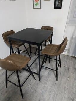 Barový stůl a židle