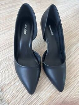 Klasické damske lodičky 38