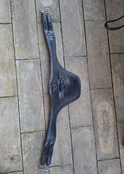 Podbřišník Kentaur skokový 135cm