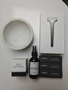 Holicí strojek jednobřitý