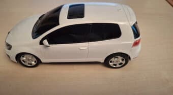 RC autíčko Wolksvagen Golf