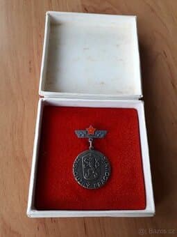 Odznak zasloužilý pracovník