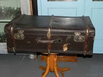Starý kufr