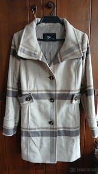 Kabátek vel. 38