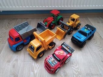 traktor nakladač auto sklápěcí