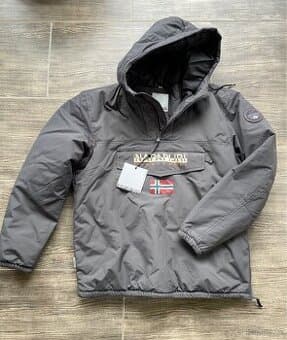 NAPAPIJRI zimní bunda