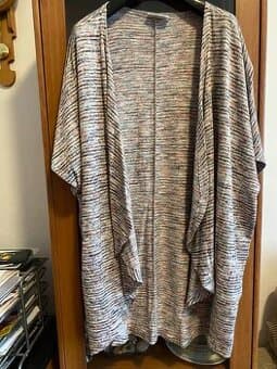 Kardigan vel. XXXL / 52