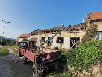 Demolice střech a menších objektů