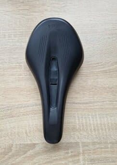 Sedlo FIZIK VENTO ARGO X3