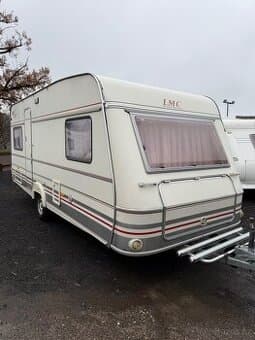 LMC Luxus - předstan