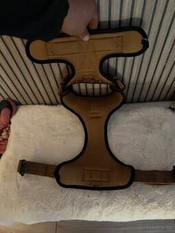 Obojek na buldoka viz foto