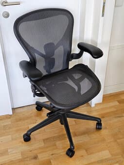 Herman Miller Aeron Remastered vel. B