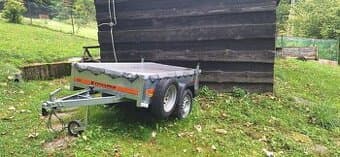 Vozík Temared s konstrukcí a plachtou