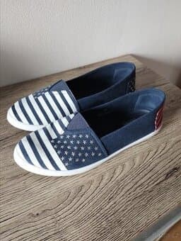 Stylové tenisky USA, vel. 39