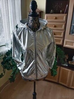 Adidas luxusni bunda stříbrná matná