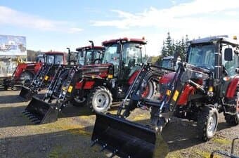 Traktor HANWO HWB 704 C.Traktor 75 koni 56kW.