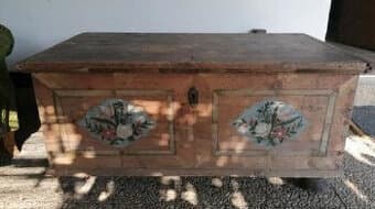 Starožitná truhla