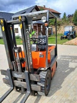 Desta elektrický vysokozdvižný vozík