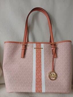 Nová kabelka Michael Kors