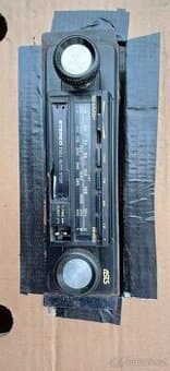 Autorádio Sharp ASTS