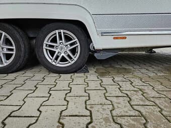 automatický pohon pro karavan em315