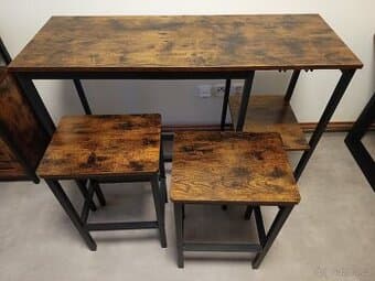 Barový stůl a židle