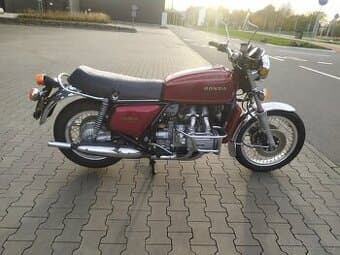 Honda GL1000 GoldWing  1976