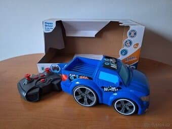 Autíčko na dálkové ovládání