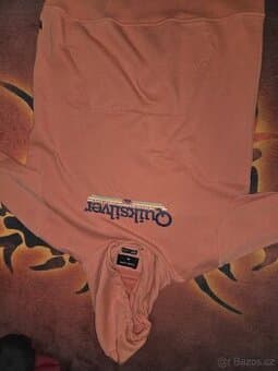 QUIKSILVER mikina vel . XXL stav 9/10 ,stav viz foto vad