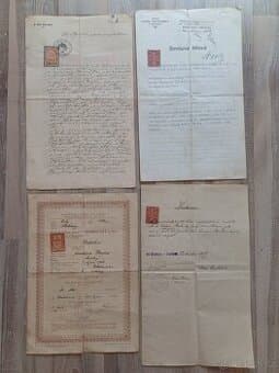 Staré dokumenty s kolky